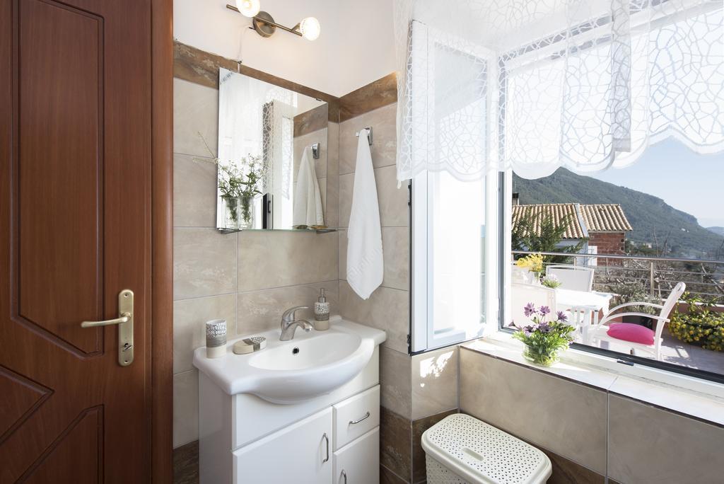 Lala Cottage Áno Korakiána 외부 사진